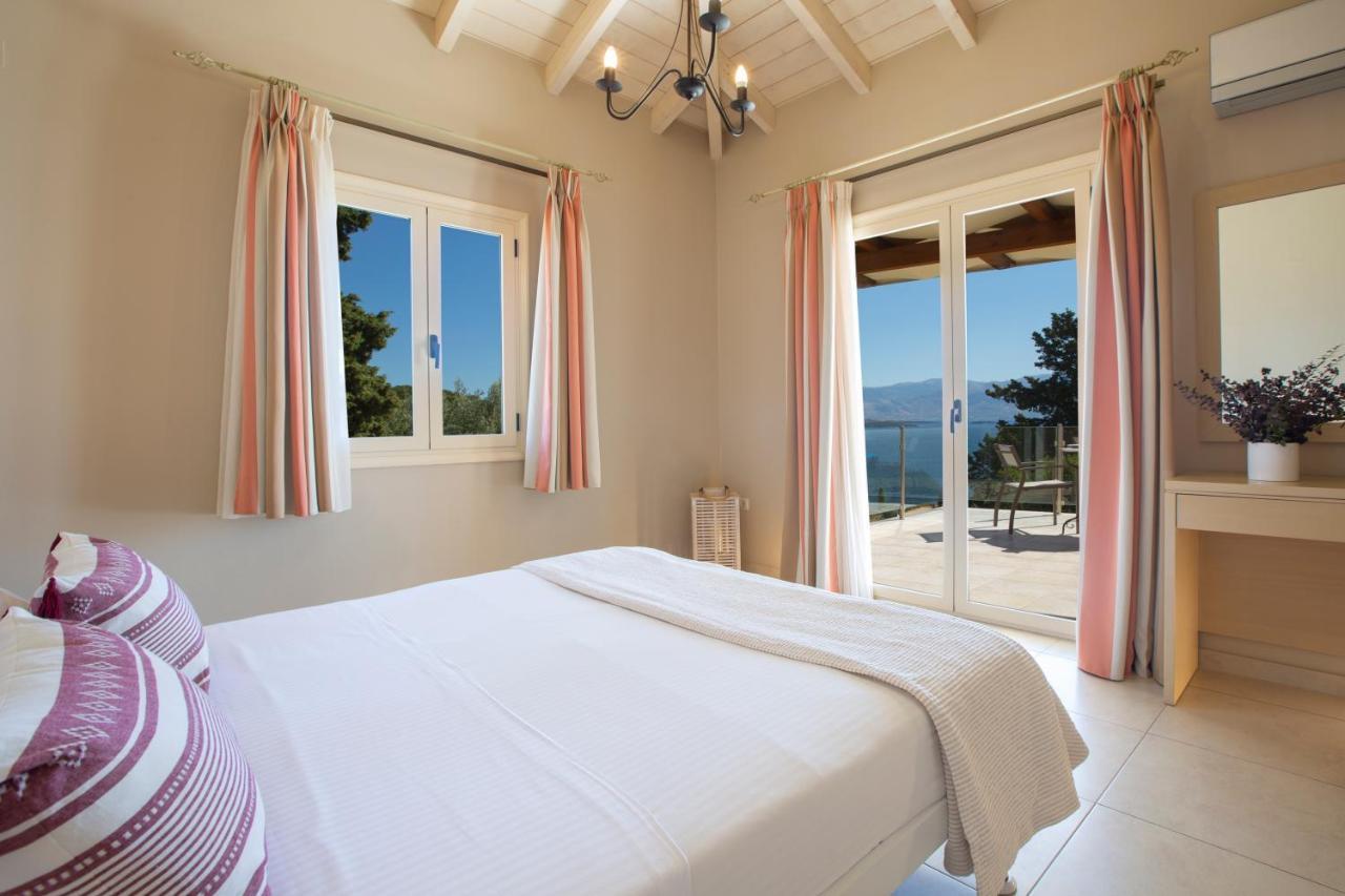 Ionian Luxury Villas Nikiana Buitenkant foto
