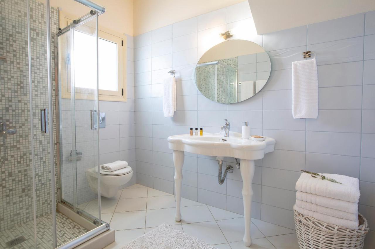 Ionian Luxury Villas Nikiana Buitenkant foto
